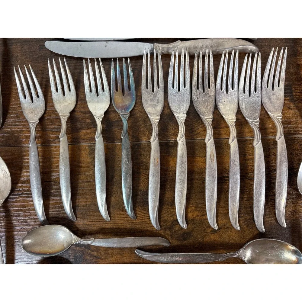 1847 Rogers Bros Flair Silverplate Flatware Set 28pc Mid Century Modern MCM